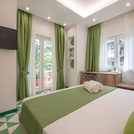 Gea Suite B&B Соренто Екстериор снимка