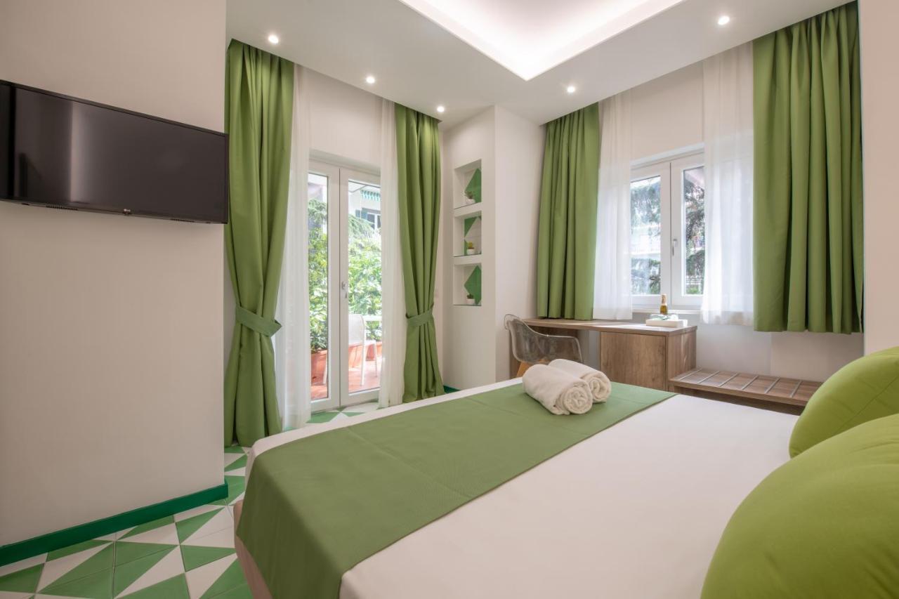 Gea Suite B&B Соренто Екстериор снимка