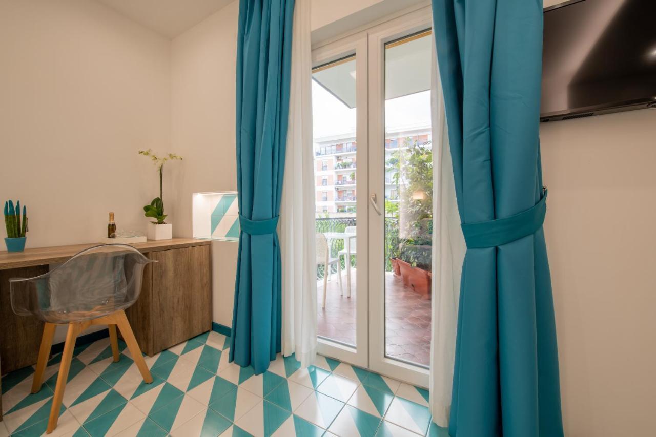 Gea Suite B&B Соренто Екстериор снимка